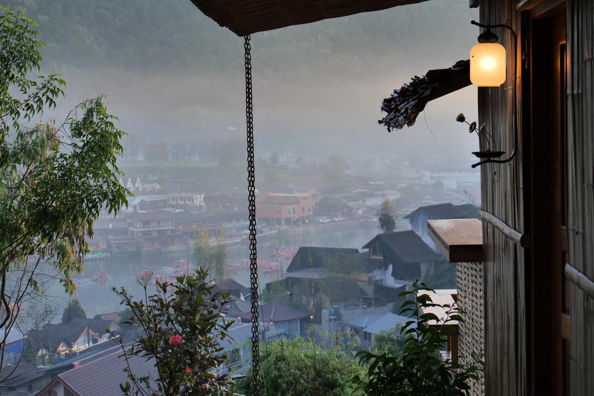 Hedreung Banrakthai Homestay And Camping Ban Rak Thai Экстерьер фото